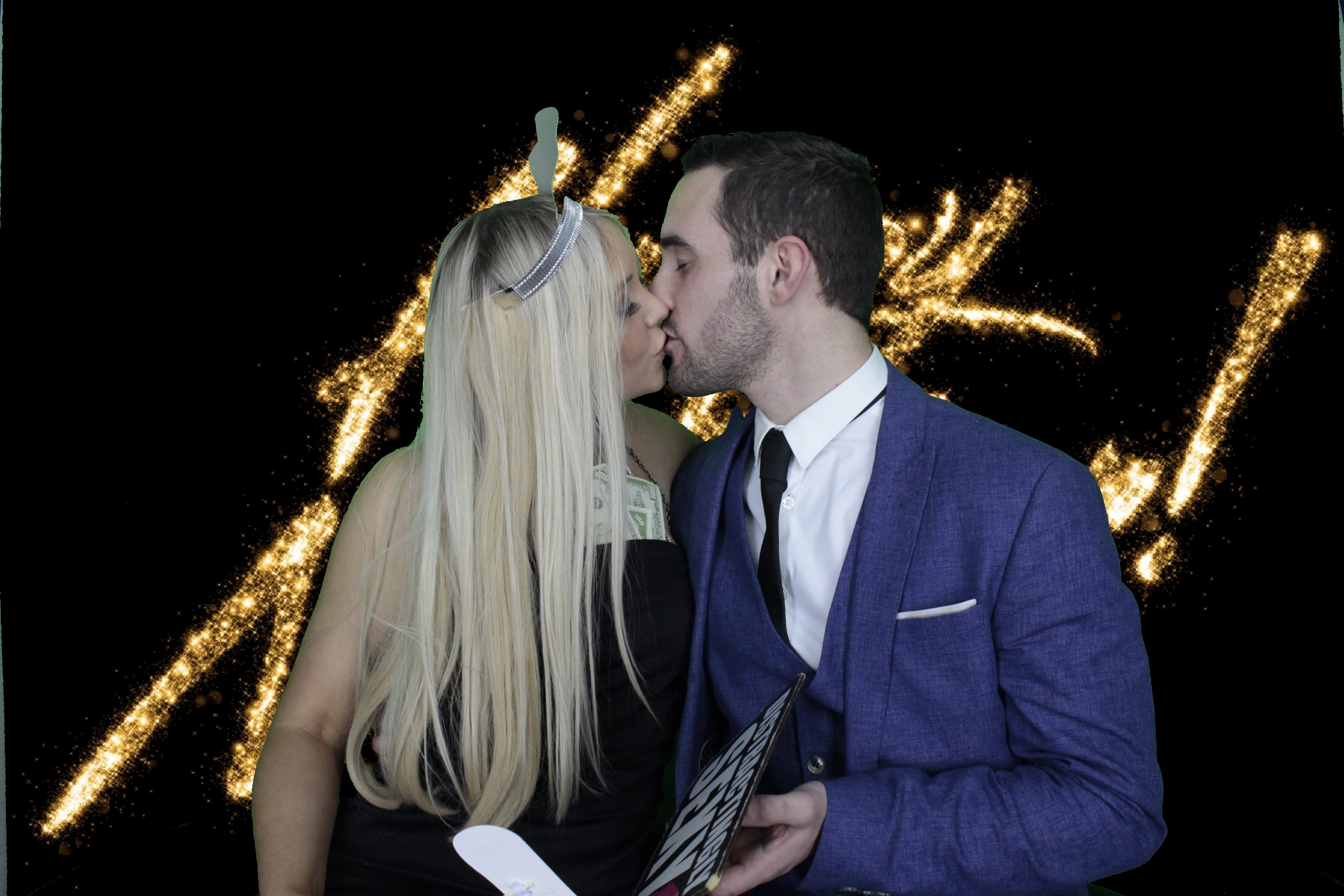 The Sussex Exchange New Years Eve | View more photos from the event at gallery.myphotoboothexperience.co.uk/u/MyPhotoBoothExperienceLtd/The-Sussex-Exchange-New-Years-Eve